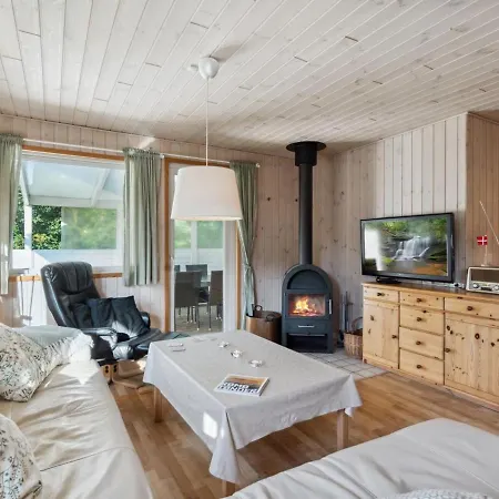 Viljo - 30km From The Sea In Western Jutland By Interhome